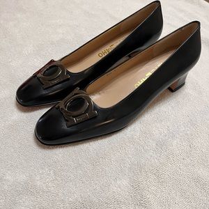 Salvatore Ferragamo Firenze Womens Shoes 9 AAA